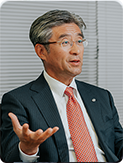 インテル株式会社 鈴木 国正