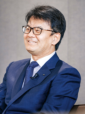 日本アイ・ビー・エム株式会社　山口 明夫